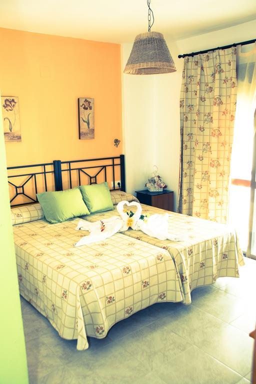 Hostal Malia Conil De La Frontera Exteriér fotografie