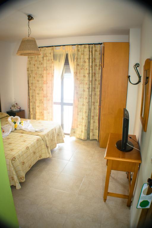 Hostal Malia Conil De La Frontera Exteriér fotografie